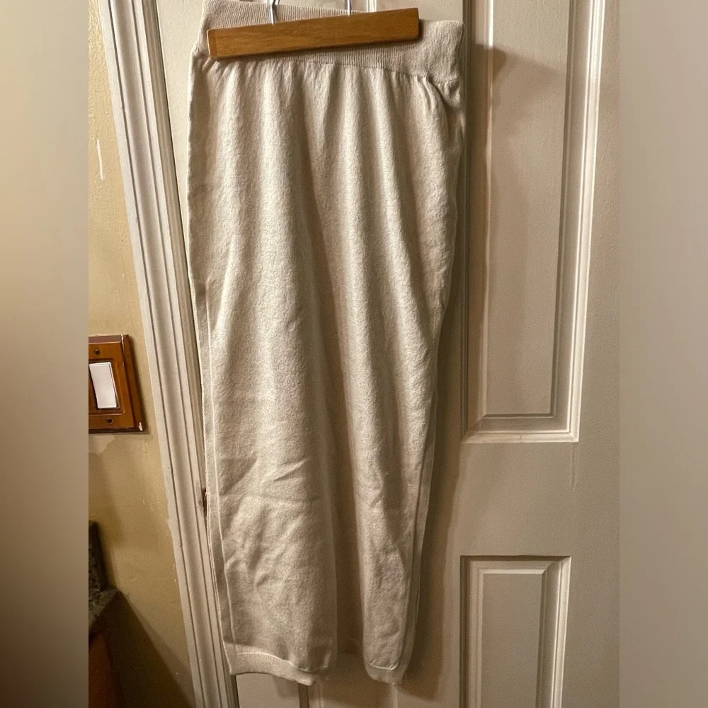 Anthropologie Cream Knit Midi Skirt Side Slit High Rise NWT Neutral Size Large - Picture 3 of 4